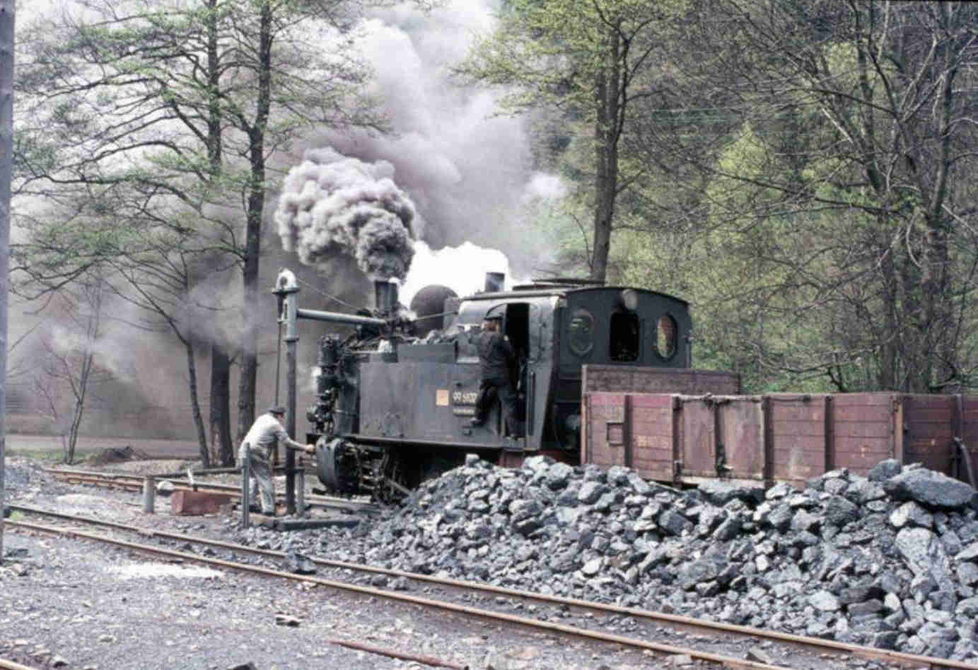 DR 99 6102-0 taking water at Alexisbad on 15.05.77